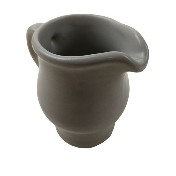 Pfaltzgraff Stoneware Small Pitcher Creamer Yorktowne Blue Ceramic Spout Handle - Picture 6 of 10